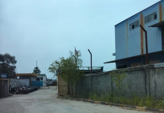 
					Diduga pelabuhan Jalur Tikus, Galangan Kapal di Batam Disorot