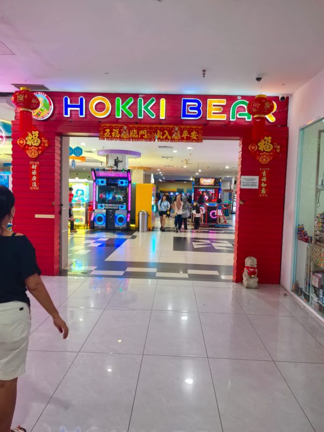 
					Arena Permainan di BCS Mall Diduga Jadi Kedok Judi Mesin Elektronik, APH Diminta Bertindak