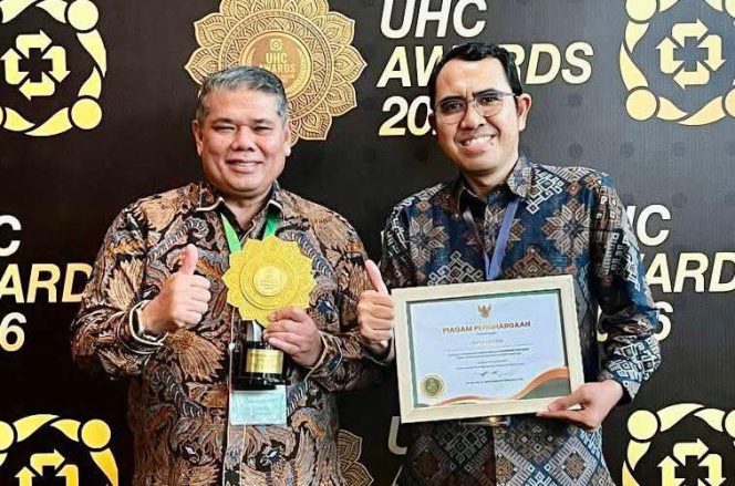 
					Batam Raih Penghargaan UHC Awards 2026, Bukti Komitmen Amsakar-Li Claudia Perluas Akses Jaminan Kesehatan