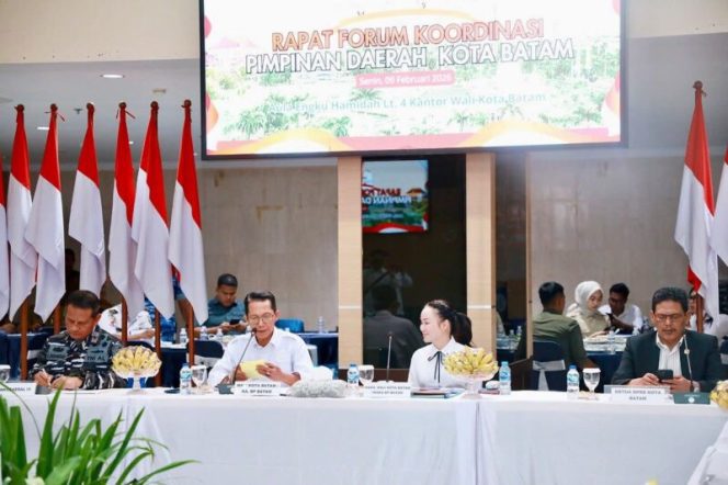 
					Amsakar-Li Claudia Matangkan Pengamanan Jelang Perayaan Hari Besar Keagamaan hingga Canangkan Gerakan Batam ASRI