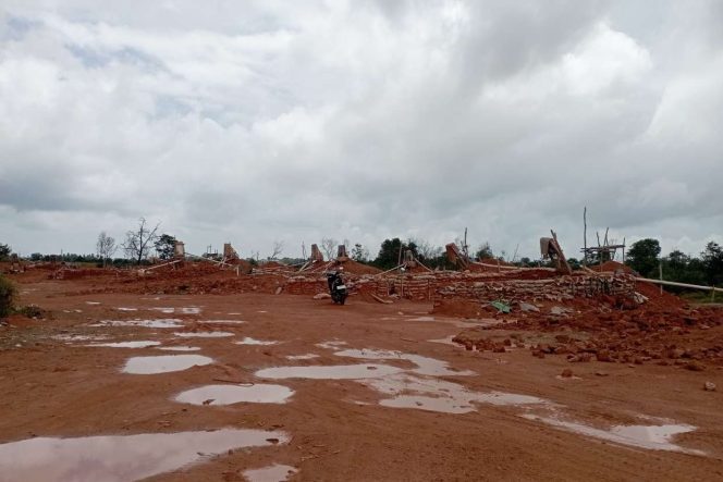 
					Cucian Pasir Diduga Tanpa Izin di Bida Asri 3 Kembali Ramai, Pengawasan dipertanyakan