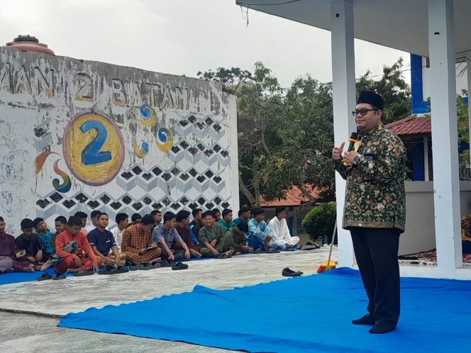 
					Program BRUS di Pesantren Ramadan SMA Negeri 2 Batam