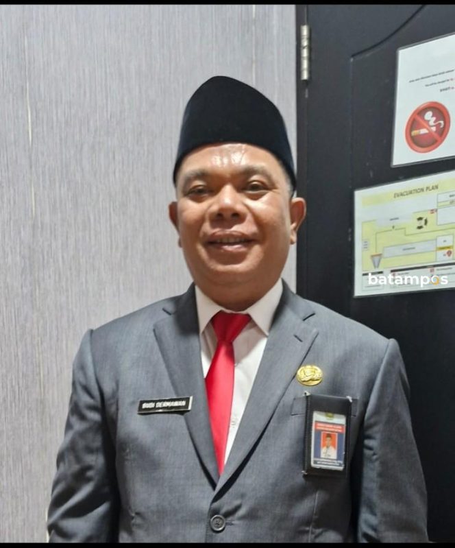 
					Kepala Kemenag Kota Batam, Budi Dermawan.
