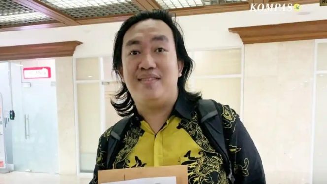 
					Aktivis KontraS, Andrie Yunus disiram air keras oleh orang tak dikenal setelah selesai merekam siniar (podcast) di kantor Yayasan Lembaga Bantuan Hukum Indonesia (YLBHI), Kamis (12/3/2026) malam.