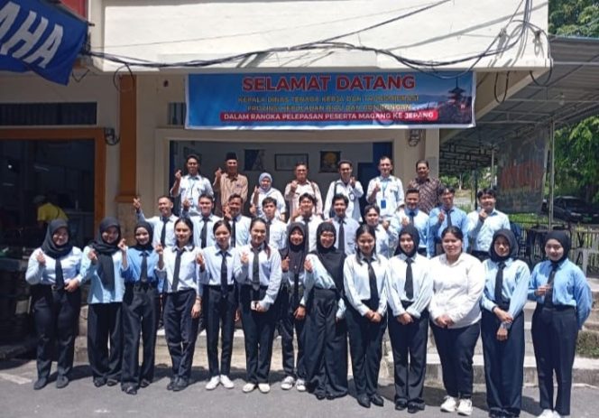 
					Kabid Pelatihan & Penempatan Kerja Disnakertrans Kepri Hadiri Pelepasan 25 Peserta Magang ke Jepang dari LPK Credible College