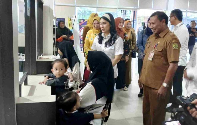 
					Wamen BKKBN Tinjau Pelayanan KB MKJP di Tanjungpinang