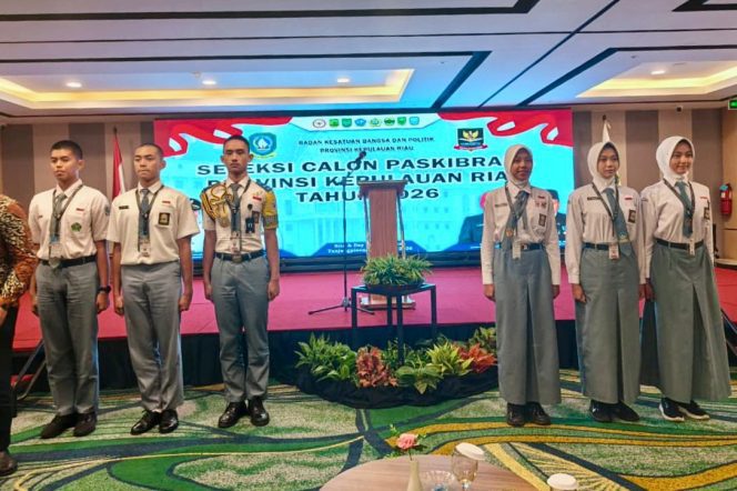 
					Dua putra terbaik Batam, Bagas dan Ridho, bersama empat rekannya akan mengikuti seleksi Paskibraka Nasional 2026. 