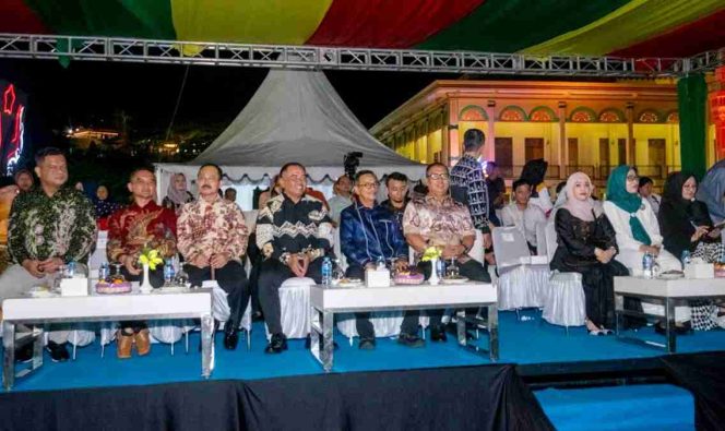 
					Hadiri Kemilau Nusantara Kepri 2026, Raja Ariza Tekankan Peran Budaya bagi Ekonomi Daerah