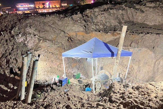 
					Perbaikan Pipa Simpang Plamo-Kepri Mall Rampung, Aliran Air Mulai Didistribusikan Bertahap