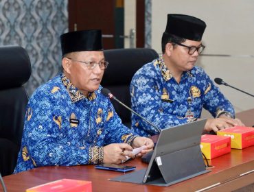 Sekda Kota Batam, Firmansyah, membuka Rakor PBNN Tahun 2026 di Kantor Wali Kota Batam, Batam Centre, Rabu (17/6/2026). 