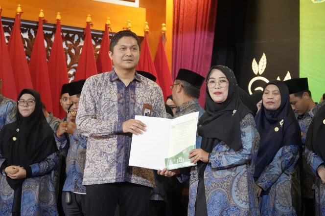 
					Dari Jambi untuk Indonesia: Dr. Rafidah Bawa Misi Besar Menjadikan Ekonomi Syariah sebagai Mesin Pertumbuhan Baru