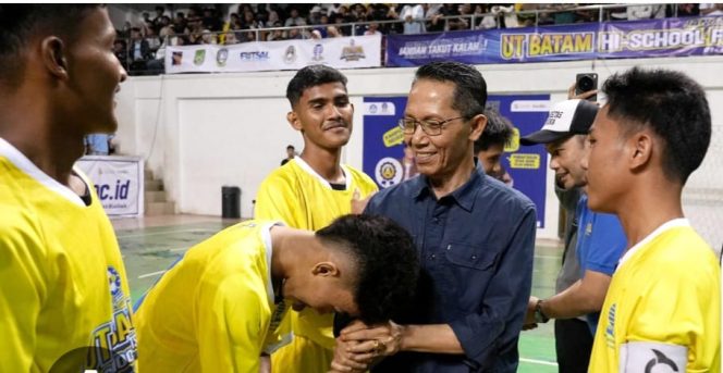 
					Amsakar Ajak Warga Nobar Piala Dunia di Dataran Engku Putri, Doorprize hingga Bazar UMKM dan Ekraf Meriahkan Acara