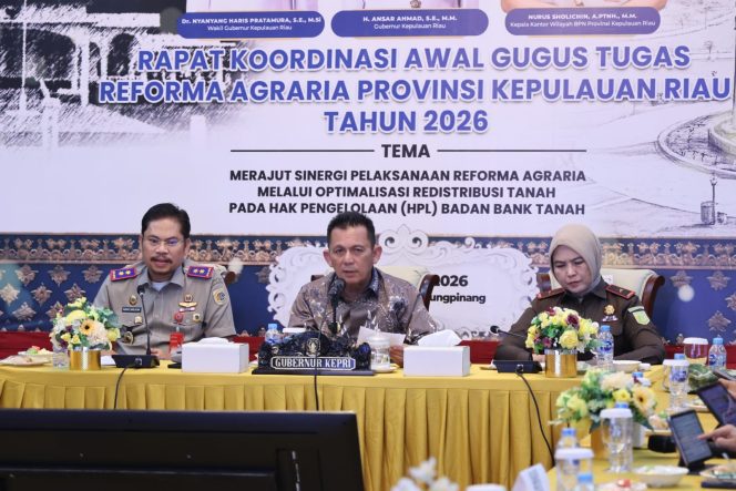 
					Gubernur Kepri Ansar Ahmad memimpin Rakor Awal Gugus Tugas Reforma Agraria (GTRA) Provinsi Kepulauan Riau Tahun 2026 di Gedung Daerah, Tanjungpinang, Selasa (7/7/2026). 