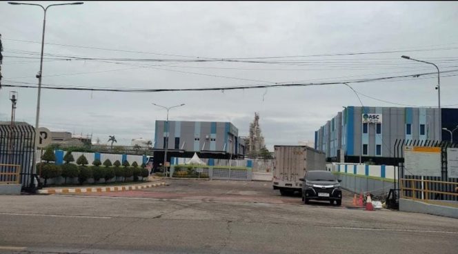 
					Warga Sebut Limbah Ekonomis PT Asahimas Chemical Puluhan Tahun Dimonopoli Pengusaha yang Diduga Tak Miliki Izin