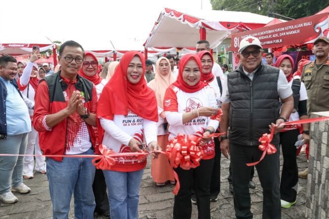 
					Dekranasda Fun & Run 2026 Dibuka, Lis Dorong UMKM Naik Kelas Lewat Event Daerah