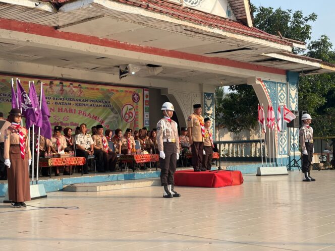 
					UPACARA HARI PRAMUKA KE-65 DI BELAKANG PADANG BERLANGSUNG KHIDMAT