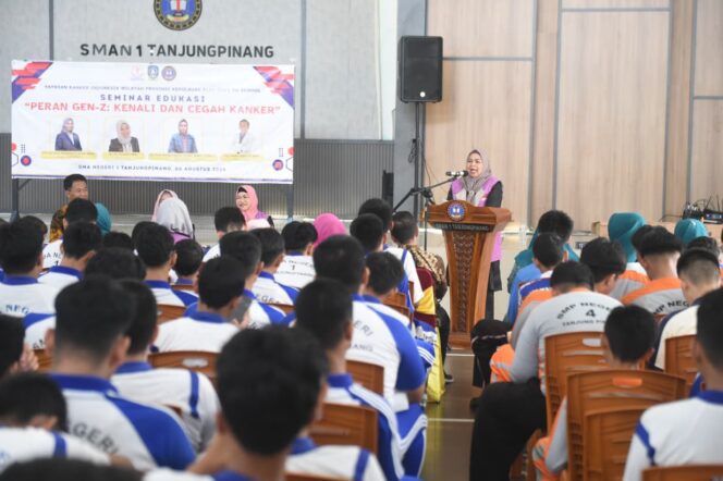 
					Dewi Ansar Ajak Generasi Z Jadi Pelopor Deteksi Dini dan Pencegahan Kanker