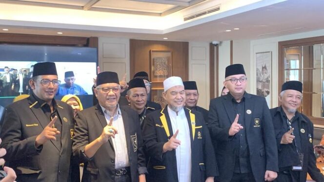 
					Resmikan Nakhoda Baru: Partai Ummat Perkuat Mesin Politik Menuju Pemilu 2029