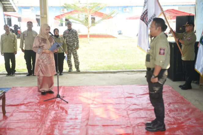 
					Dewi Ansar Kukuhkan FK Tagana Kepri, Garda Terdepan Tanggap Bencana