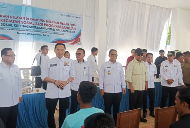 
					Wagub Nyanyang Dampingi Ketua MPR RI Tinjau Langsung KNMP di Natuna
