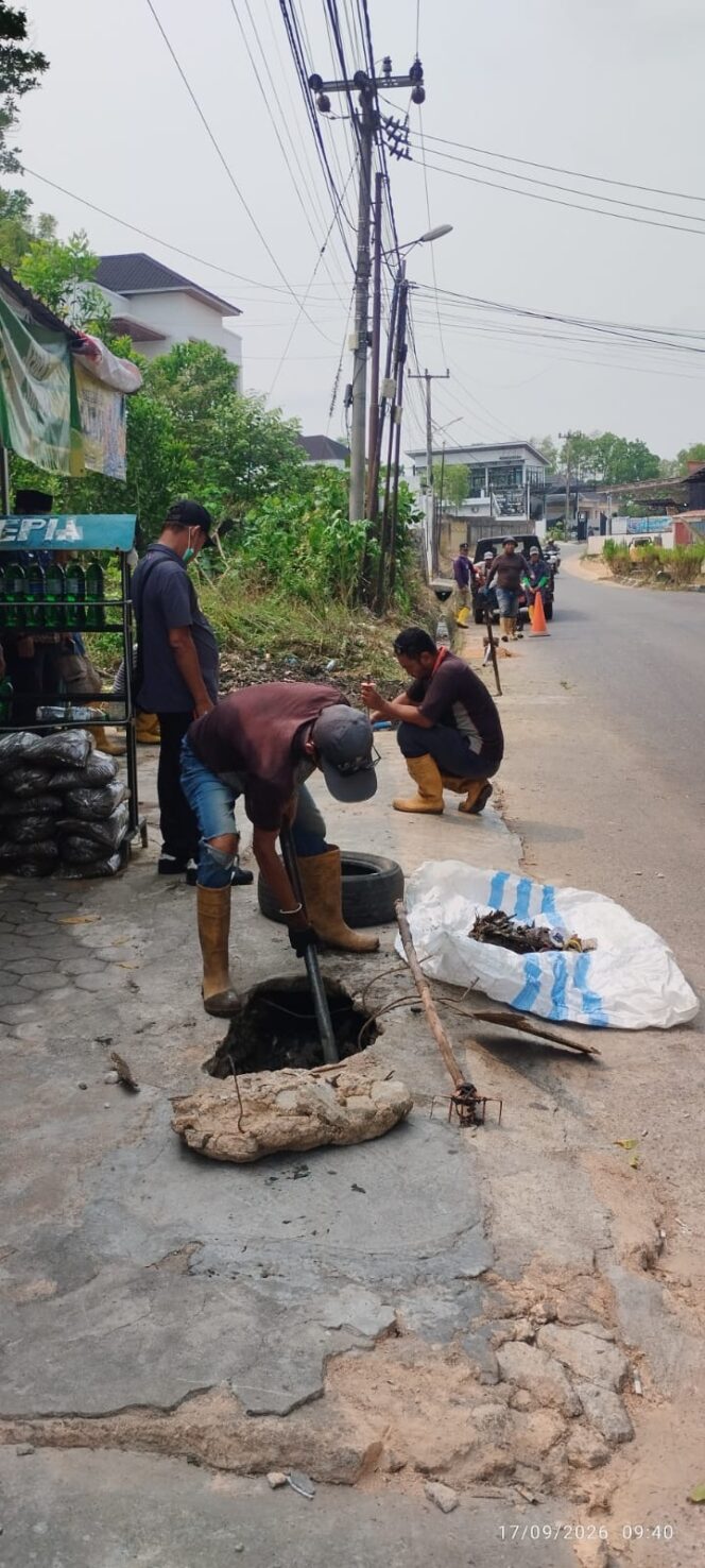 
					Warga Diimbau Tidak Menutup Mati Saluran Drainase