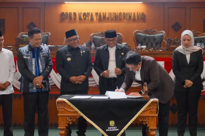 
					Ranperda Perubahan APBD 2026 Disahkan, Wako Lis Prioritaskan Program yang Bersentuhan Langsung dengan Kebutuhan Masyarakat